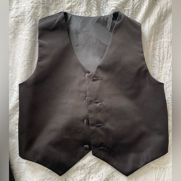 Peanut Butter Black Tuxedo size 4T - Picture 6 of 11